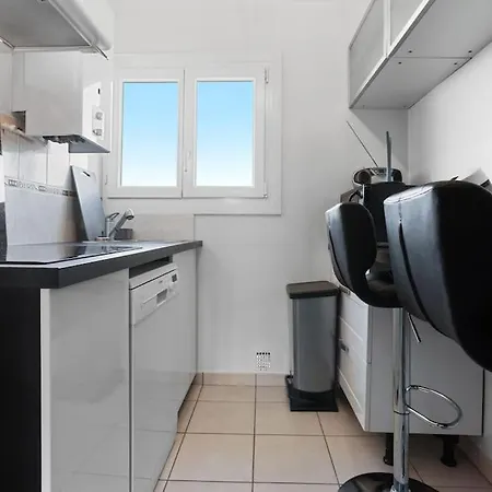 Proche 5 Min Du Centre Apartment *